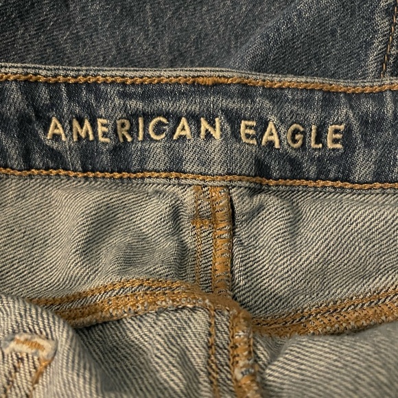 American Eagle Super High Rise A Line Distressed Denim Skirt Size 14 - Picture 11 of 14
